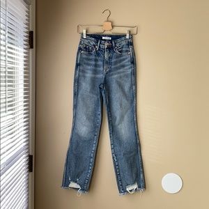 Good American Good Curve Straight w/fray size 2/26